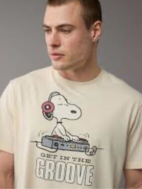 AE‎ Snoopy Get In The Groove Standard Fit Super Soft XXL